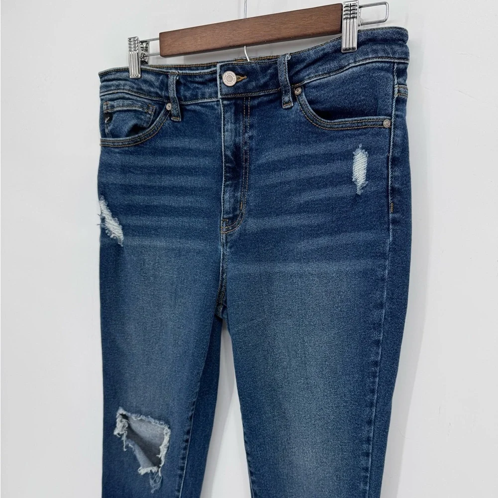 KanCan Women's Dark Blue Distressed Cropped Jeans Size 13/30